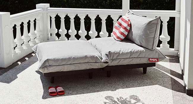 Fatboy Outdoor Paletti Daybed auf Veranda