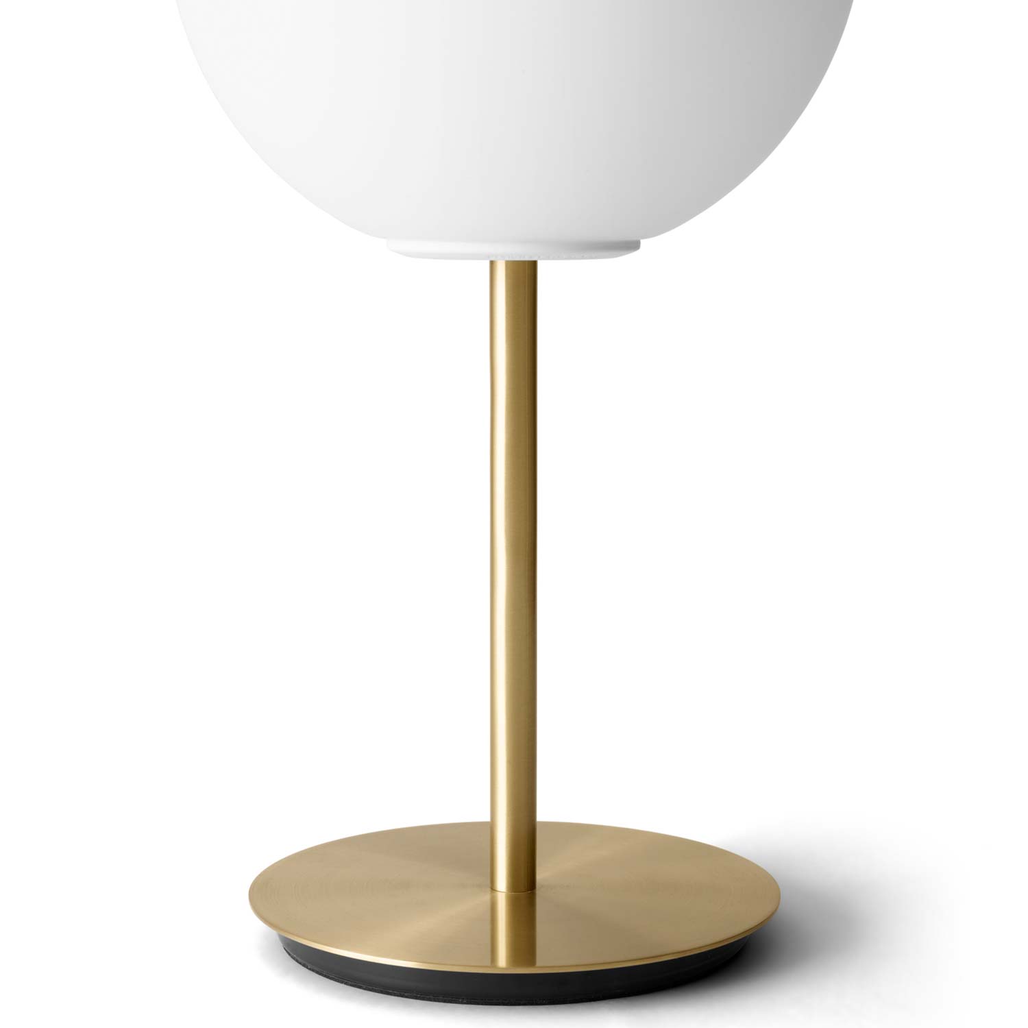 Audo - TR Bulb Tischleuchte Messing / matt opal