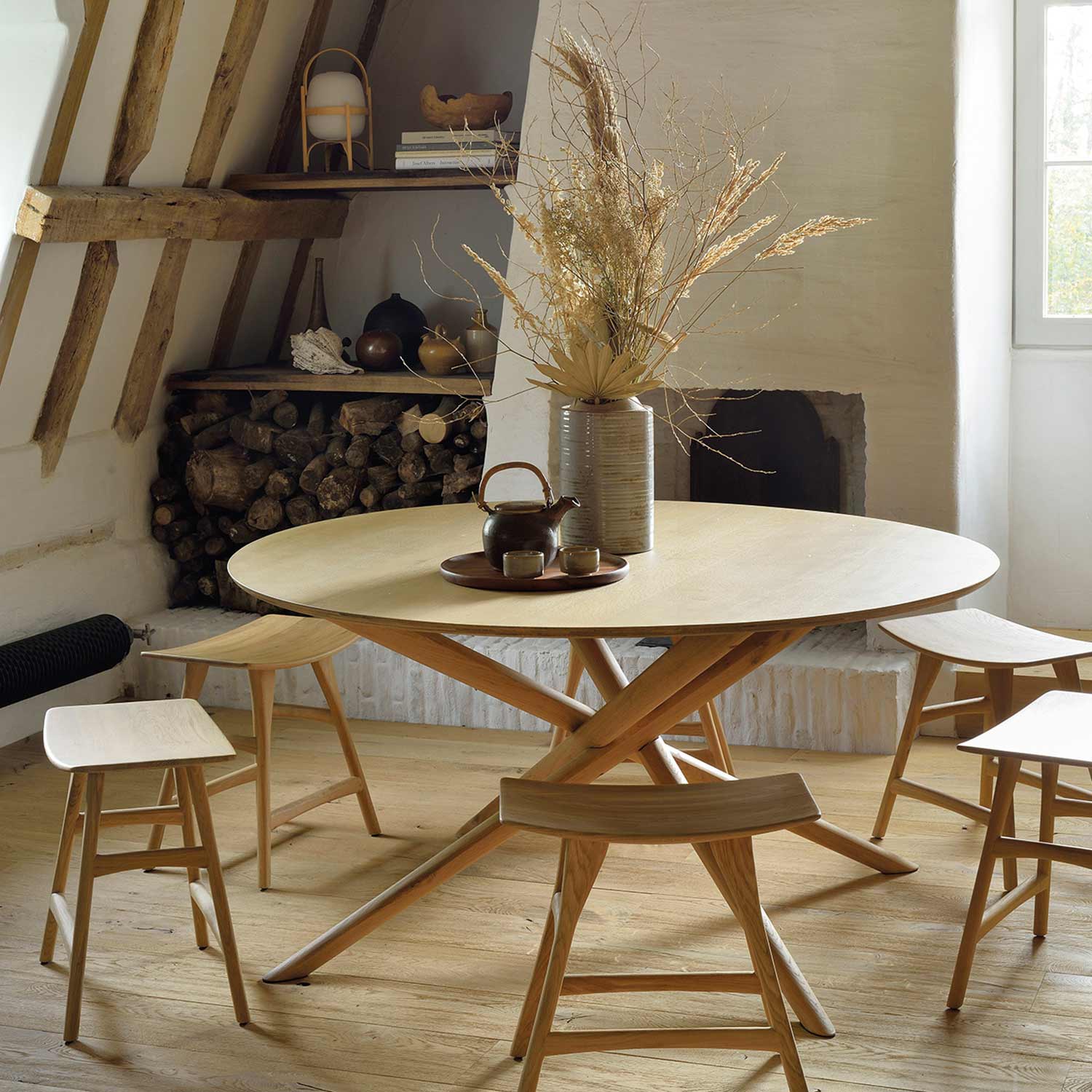 ethnicraft mikado tisch ambiente wohnzimmer rund 83920