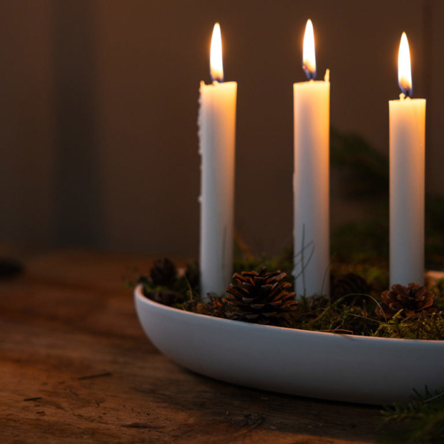 storefactory groendal kerzenhalter weiss tisch close up 98225