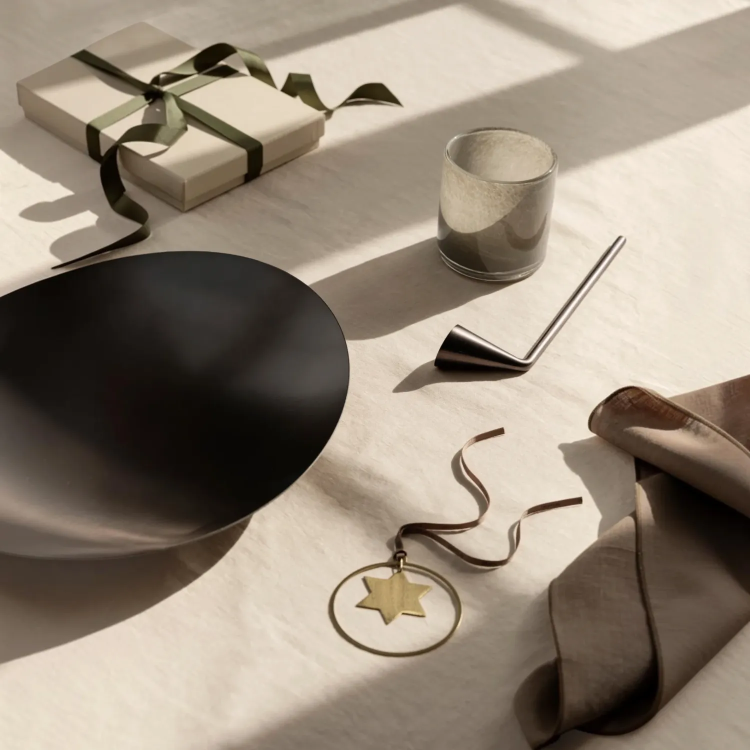 blomus - KITAI Weihnachtsschmuck Sterne 4er-Set gold