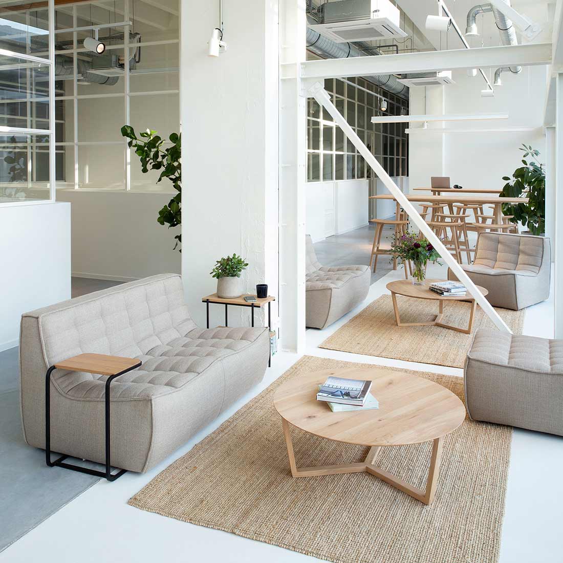 modernes buero tripod couchtisch ethnicraft ambiente 88911