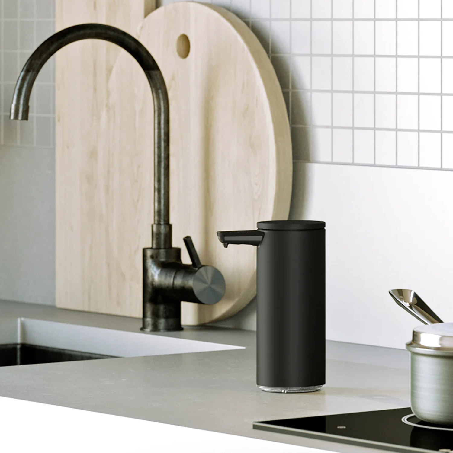 simplehuman sensorspender fuer fluessigseife matt schwarz kueche 98403