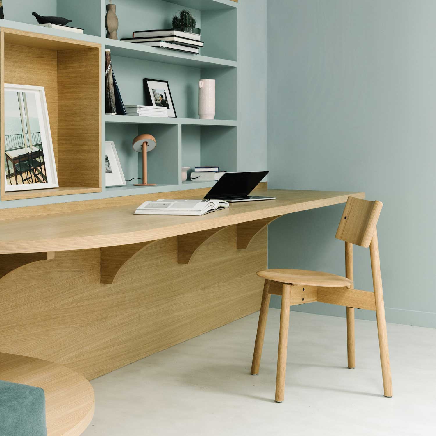 Tiptoe - SSD Stuhl Vollholz mohnrot