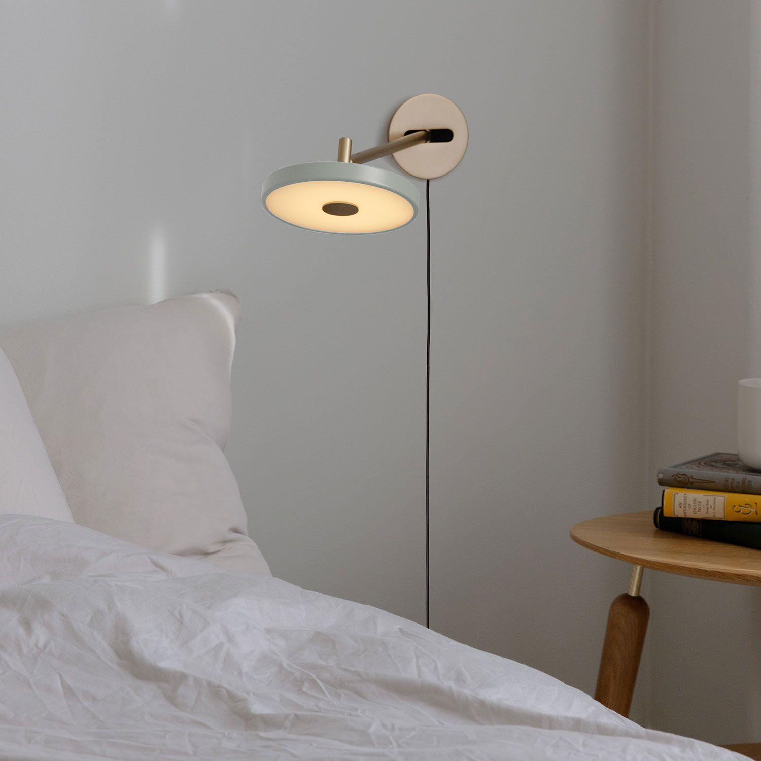 asteria wall long nuance olive umage 99120