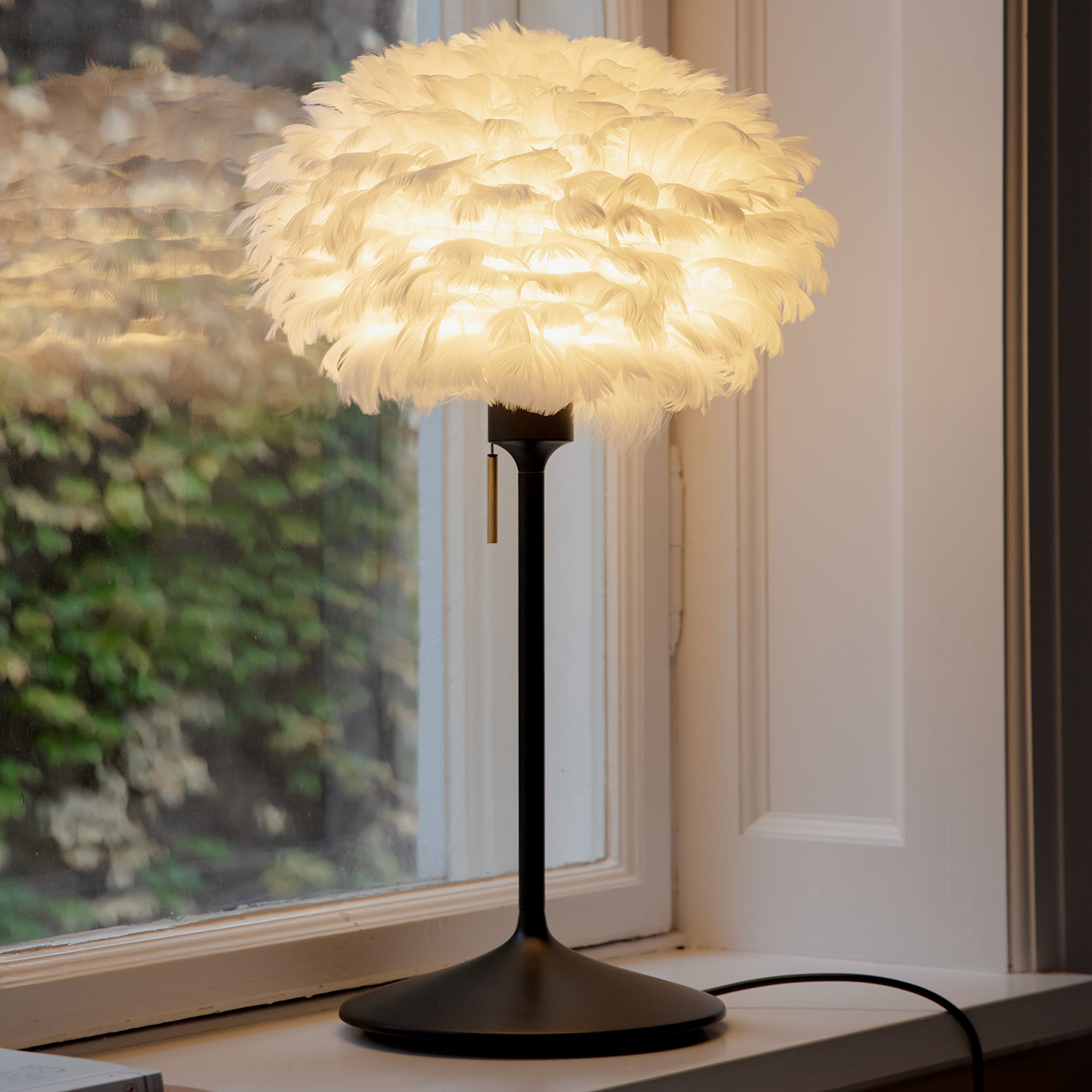 UMAGE - EOS mini weiß + Santé Tisch schwarz