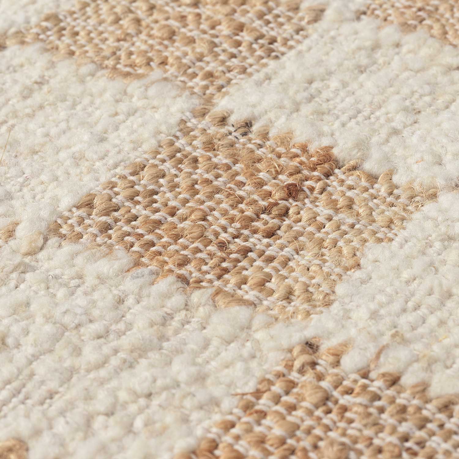 fermLIVING Check Wool Jute Laeufer Off whiteNatural Detailansicht 1104268672 101140