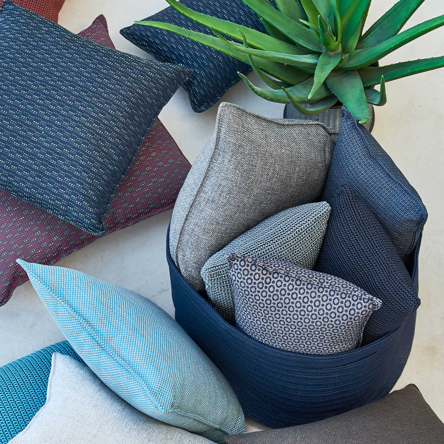 kissen soft rope korb cane line blau 52920