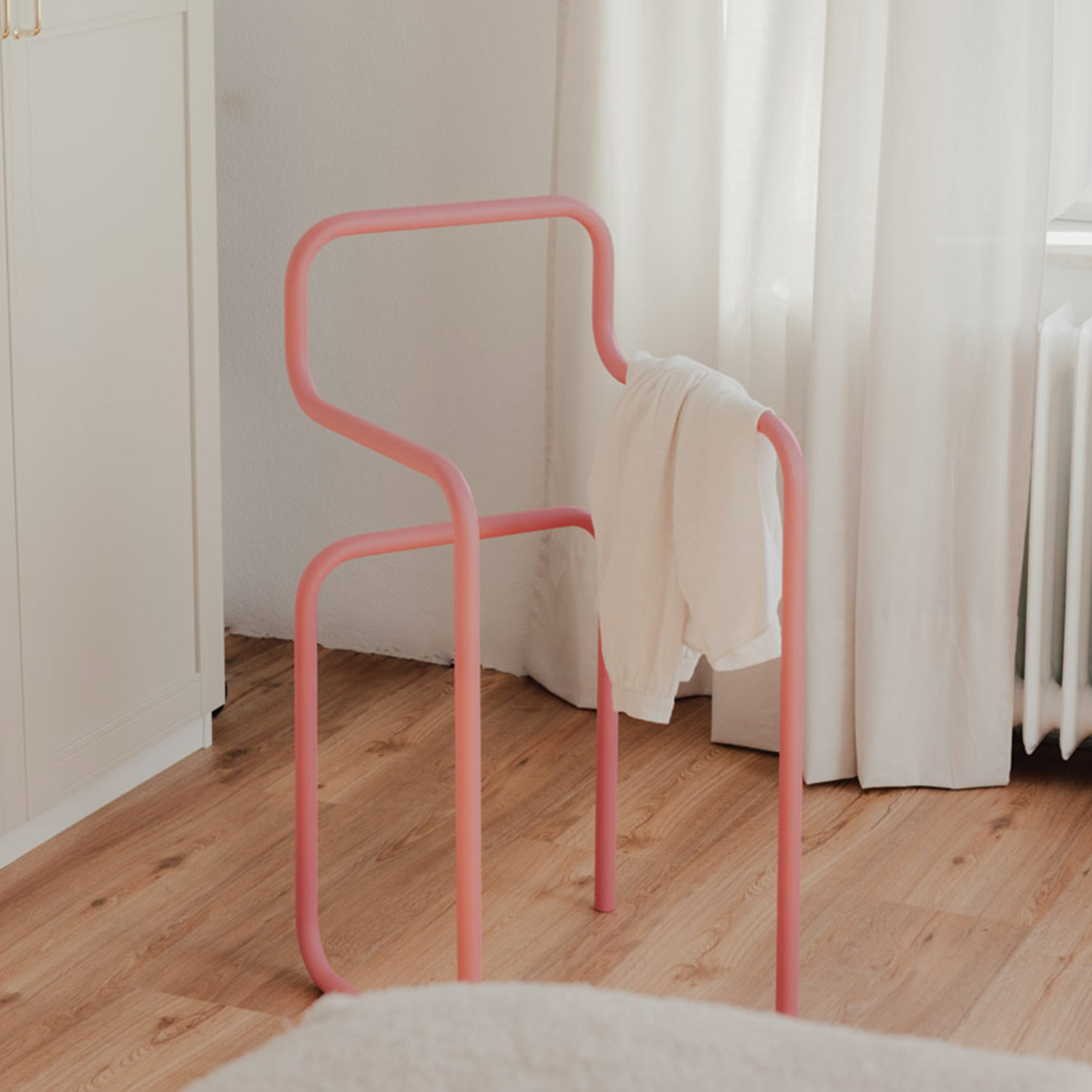 Metallbude - James Herrendiener schwarz