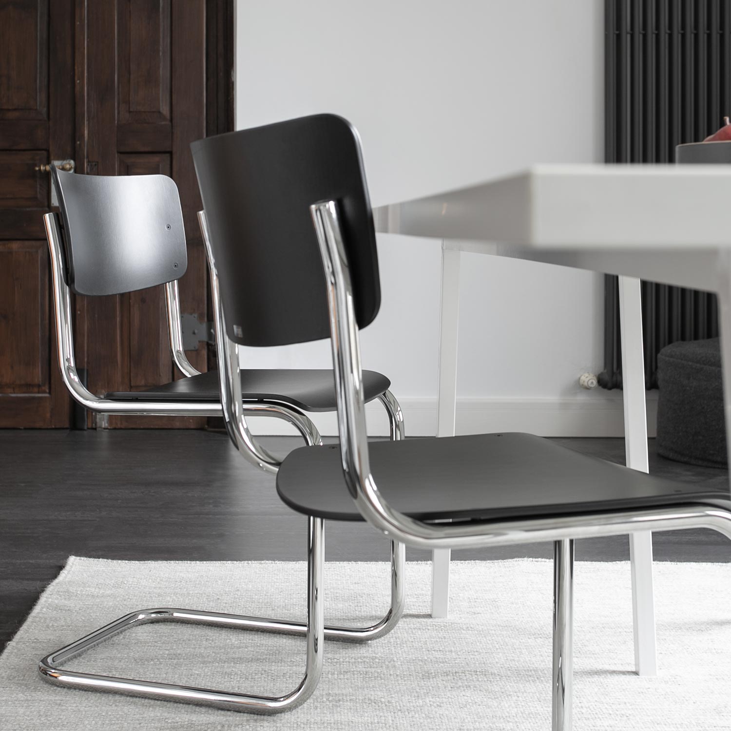 Thonet S43 freischwinger stuhl 100424