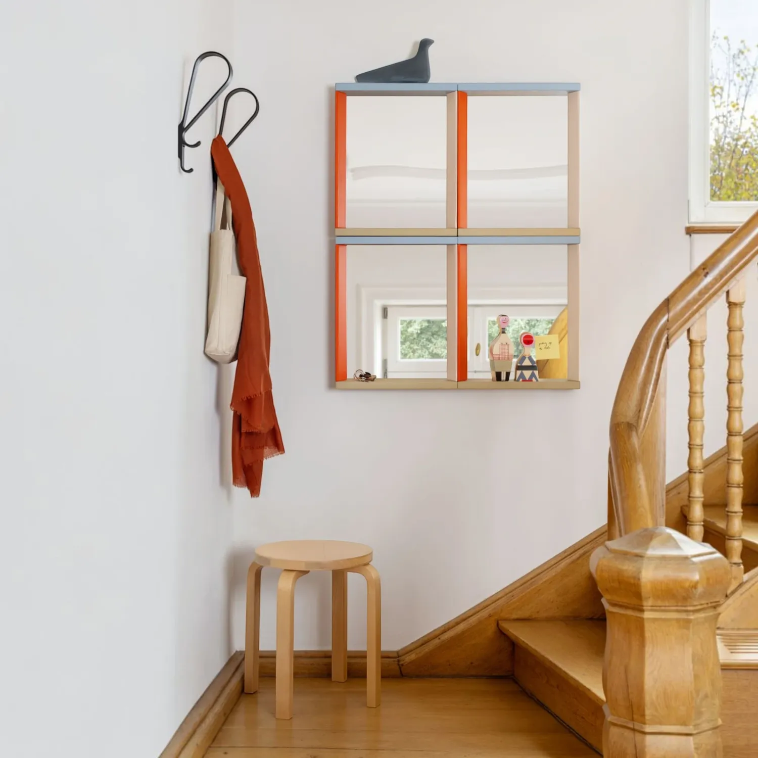 Vitra - Colour Frame Spiegel blau/orange small