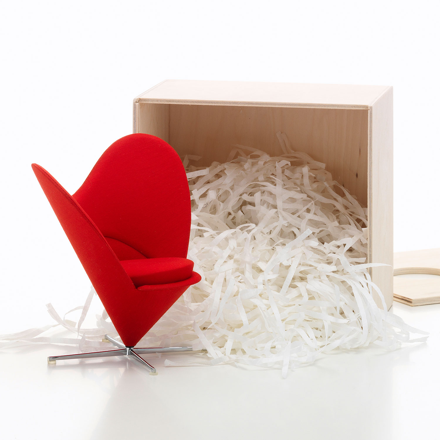 Vitra - Miniatur Heart-Shaped Cone Chair Panton