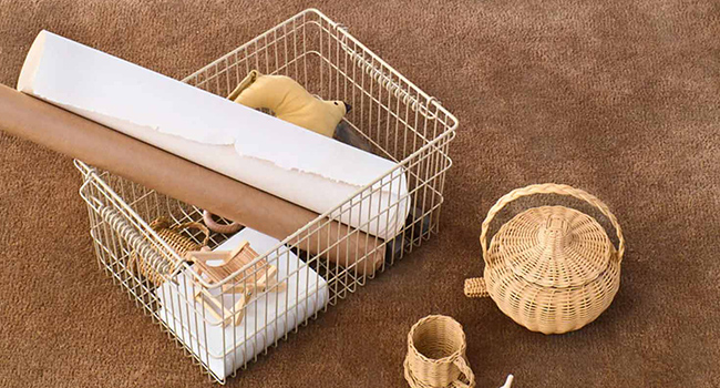 Ferm Living Korb Cala Stapelbarer Netzkorb auf Boden
