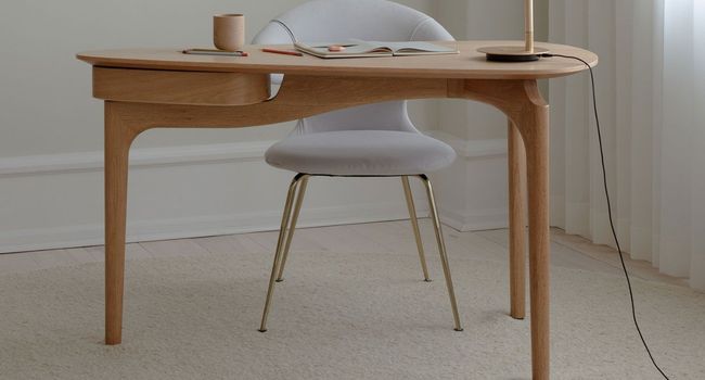 UMAGE Tisch Duende Design Schreibtisch im Büro