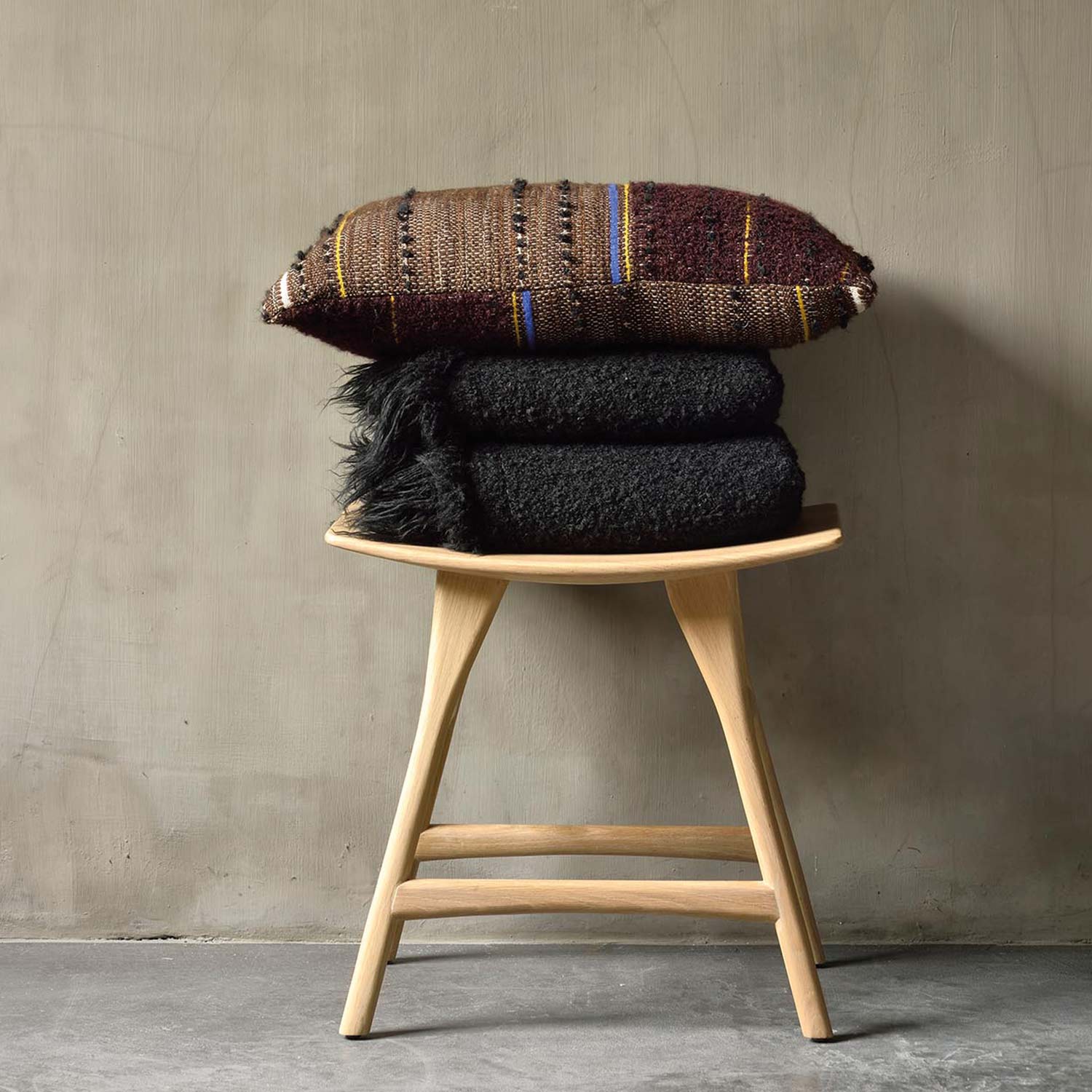 ethnicraft alpone plaid nero ambiente hocker 87885