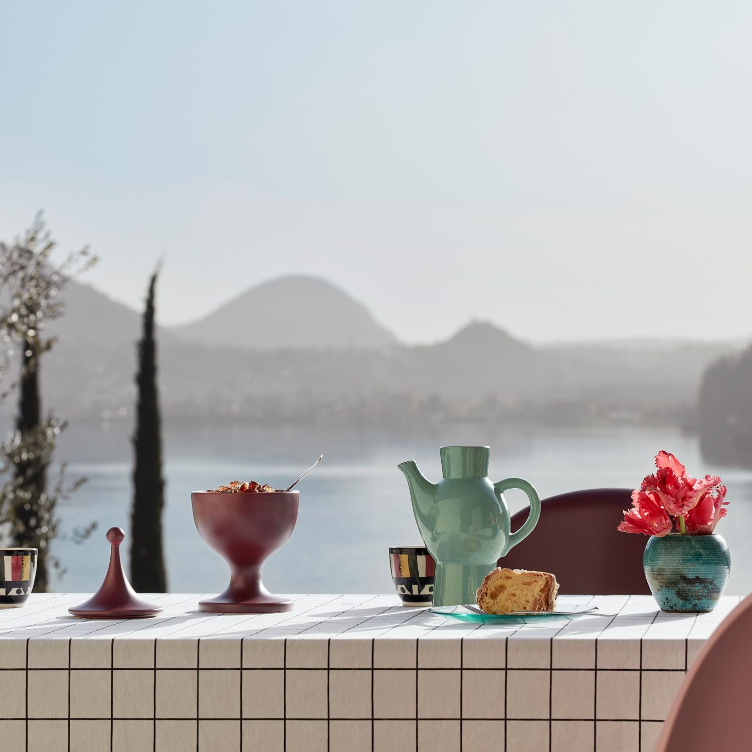 Vitra - Ceramic Container No. 2 dark aubergine