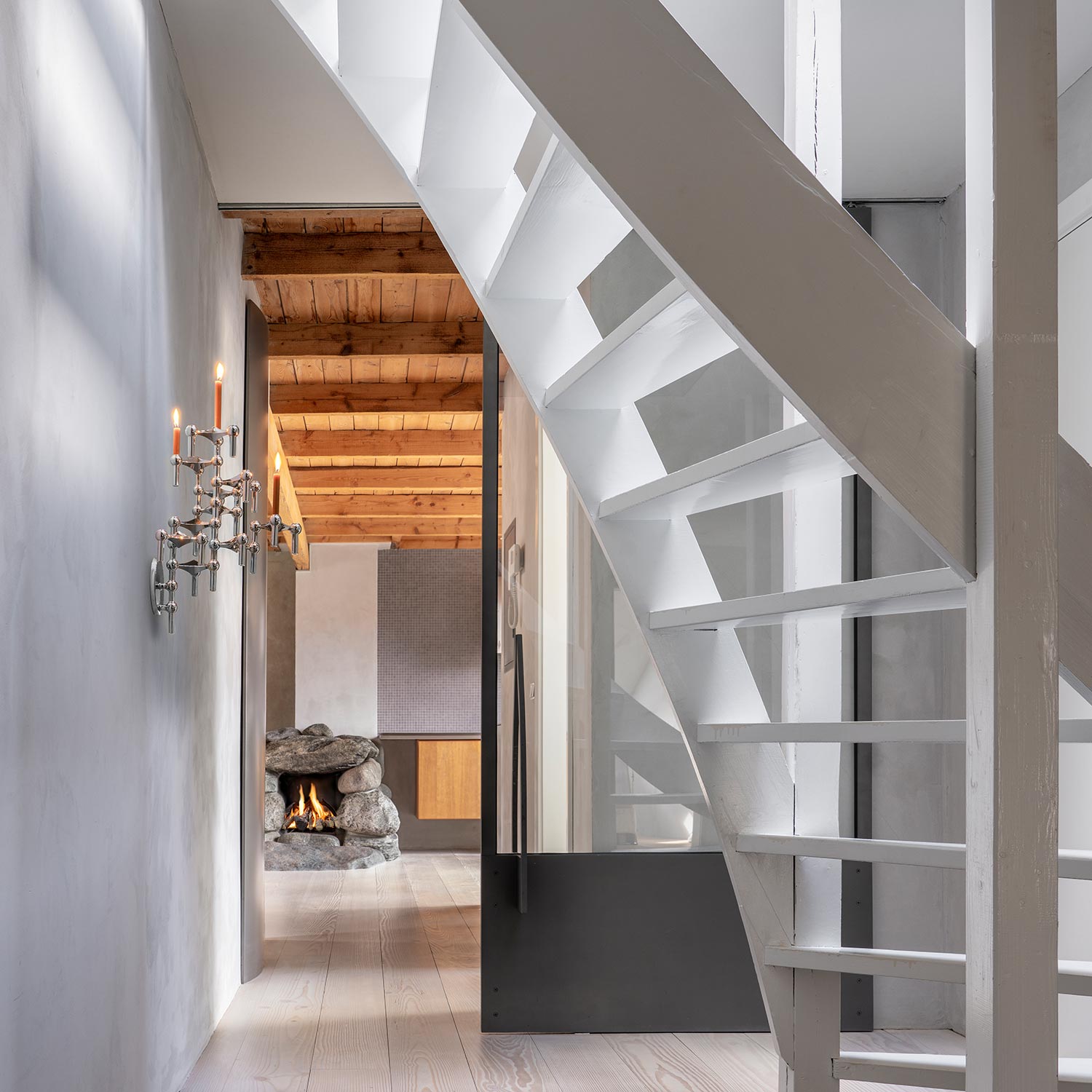 STOFF Nagel - Wandhalterung für Kerzenhalter chrom