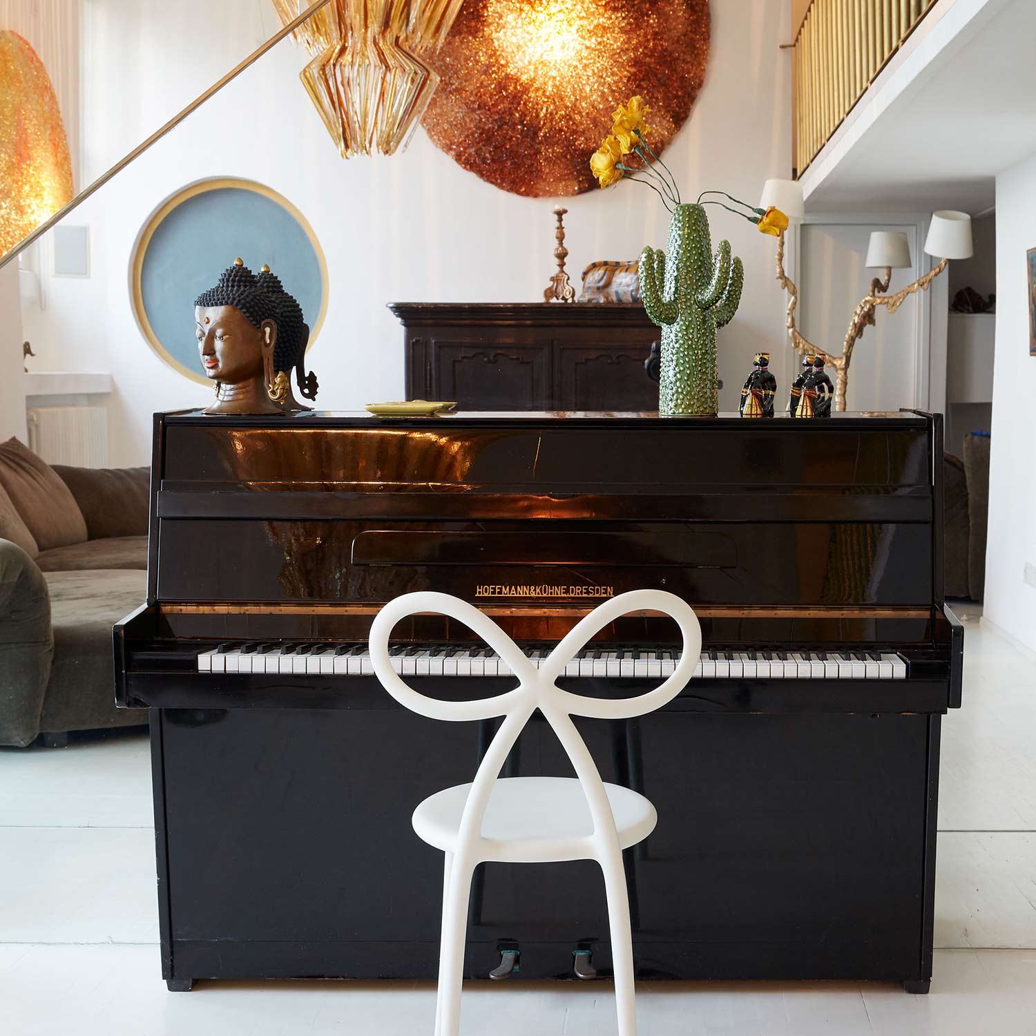 qeeboo ribbon stuhl weiss klavier 97679