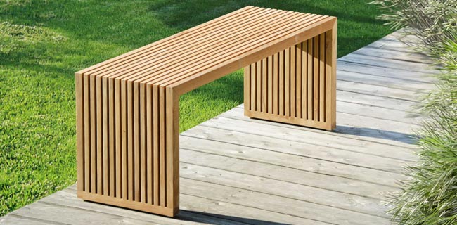 Outdoor Bank Jan Kurtz Holz auf Terrasse