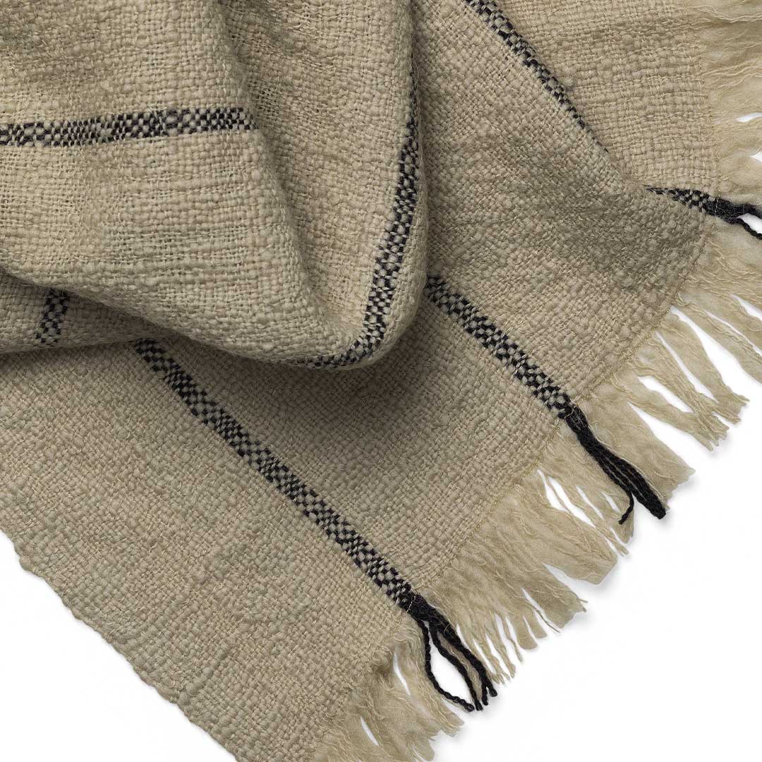 ferm living calm blanket freisteller close up 84847