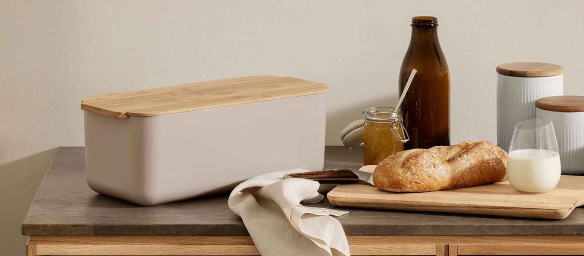 Kategorie Headerbanner Aufbewahrung Kueche Tisch 2