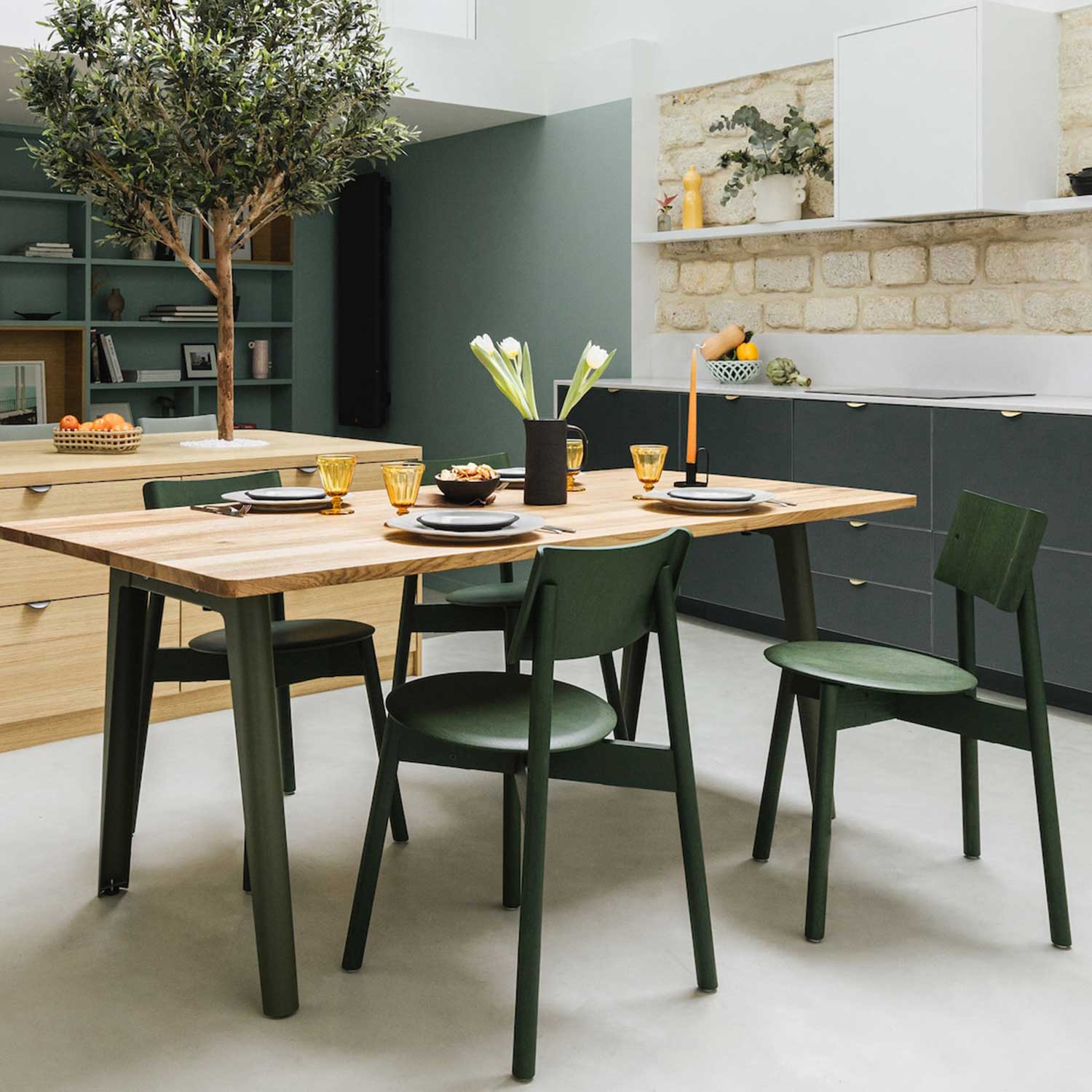 Tiptoe - SSD Stuhl Vollholz mohnrot