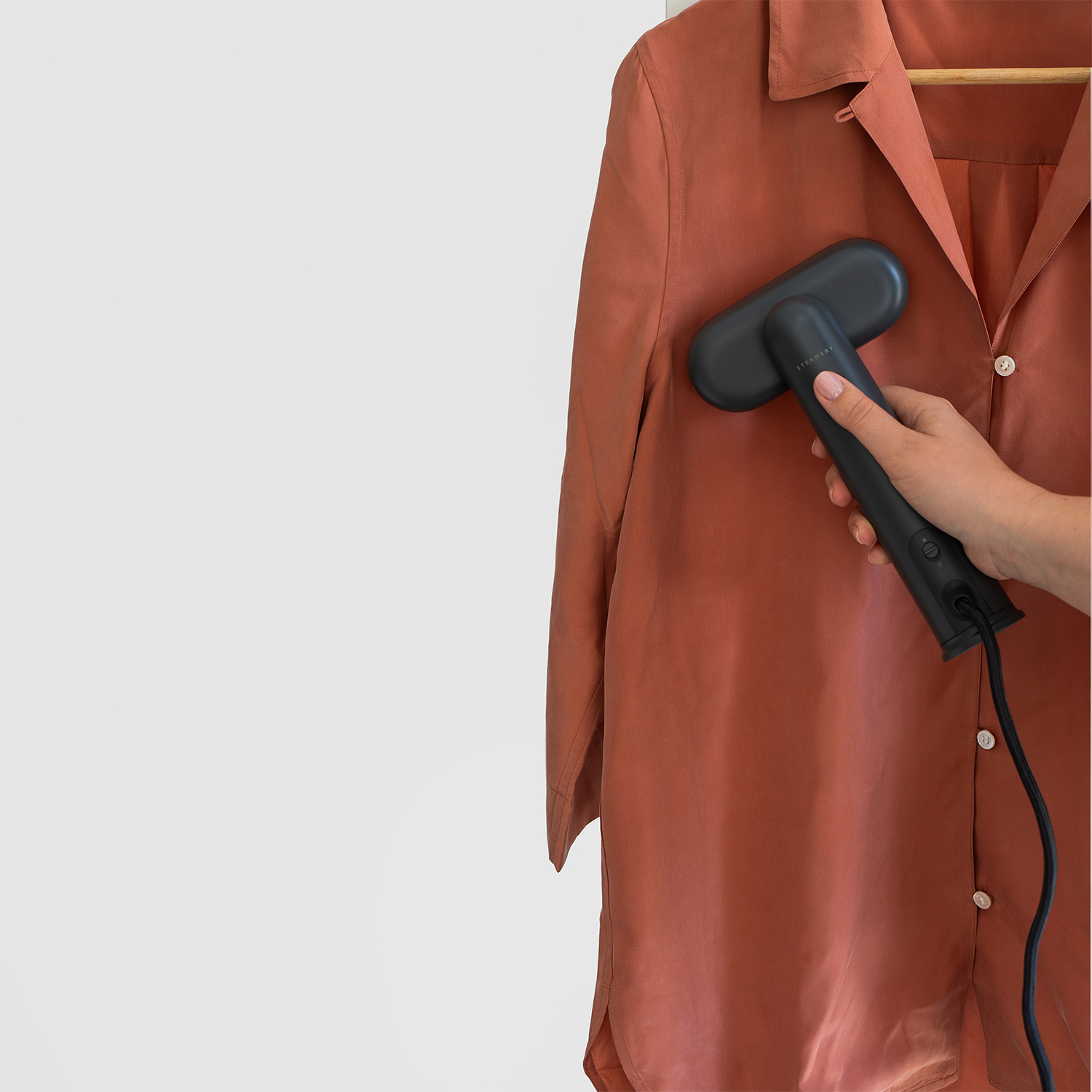 Steamery - Cirrus Lite Travel Steamer charcoal