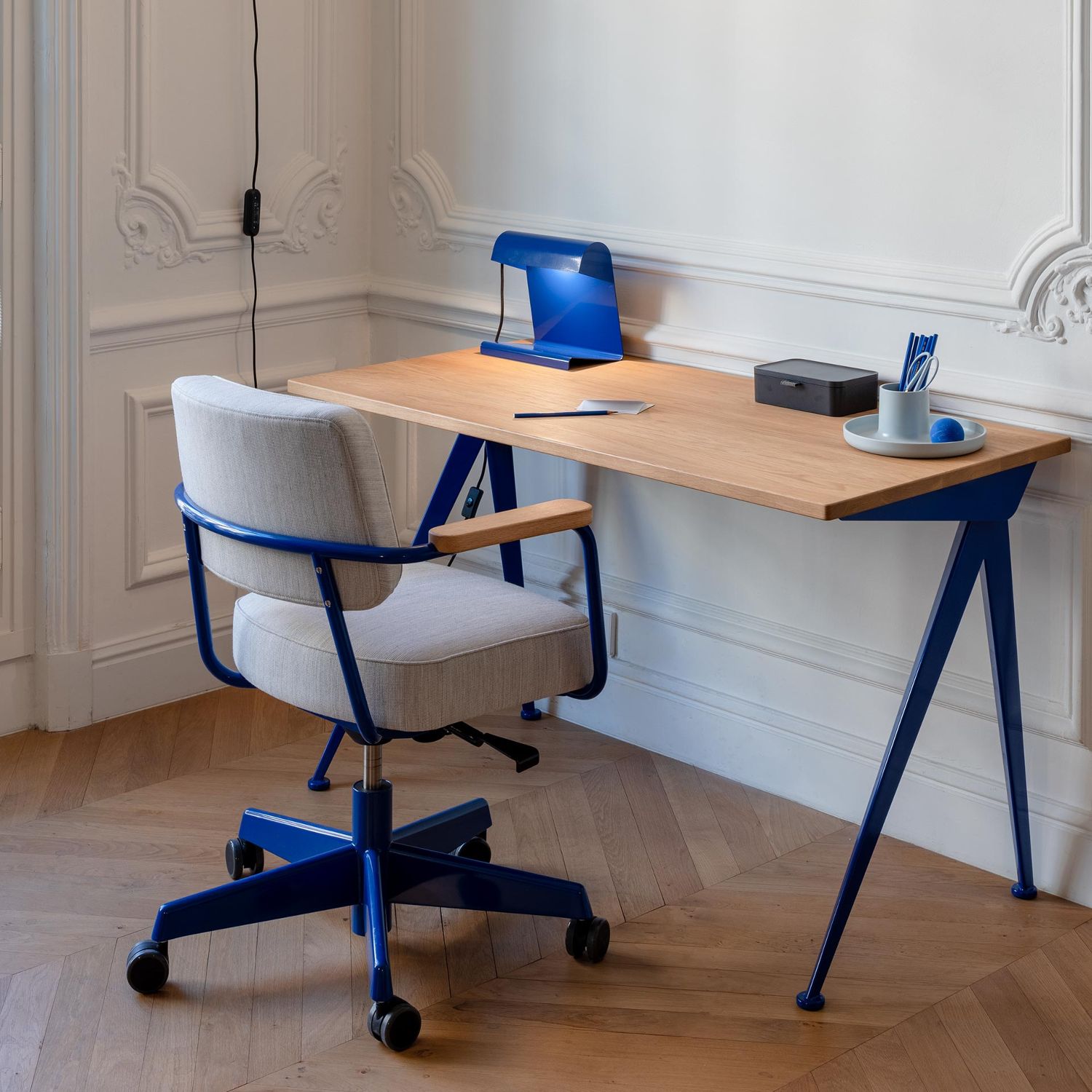 Vitra - Lampe de Bureau Tischlampe Prouvé Bleu Marcoule