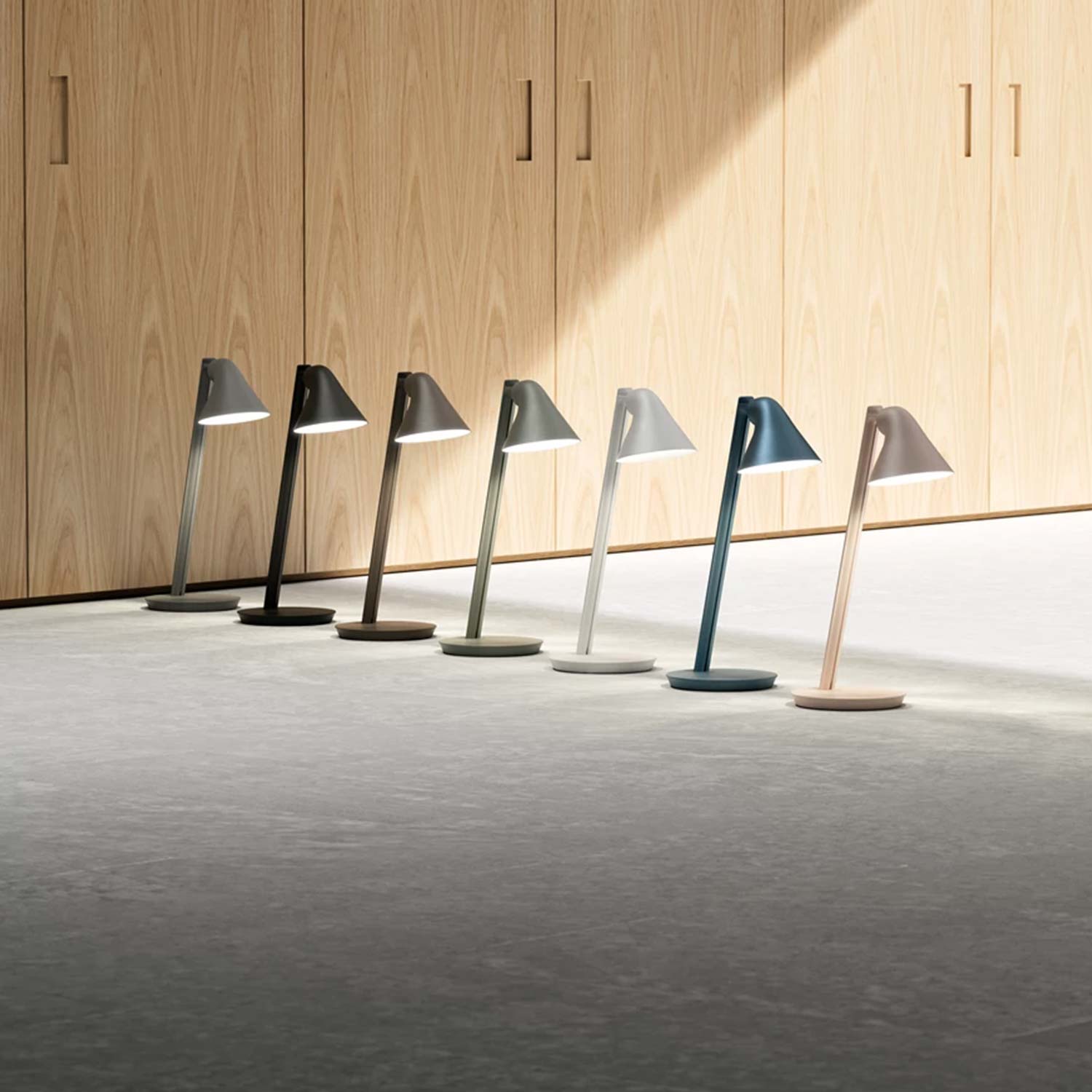 Louis Poulsen - NJP Mini Tischleuchte light aluminium grey