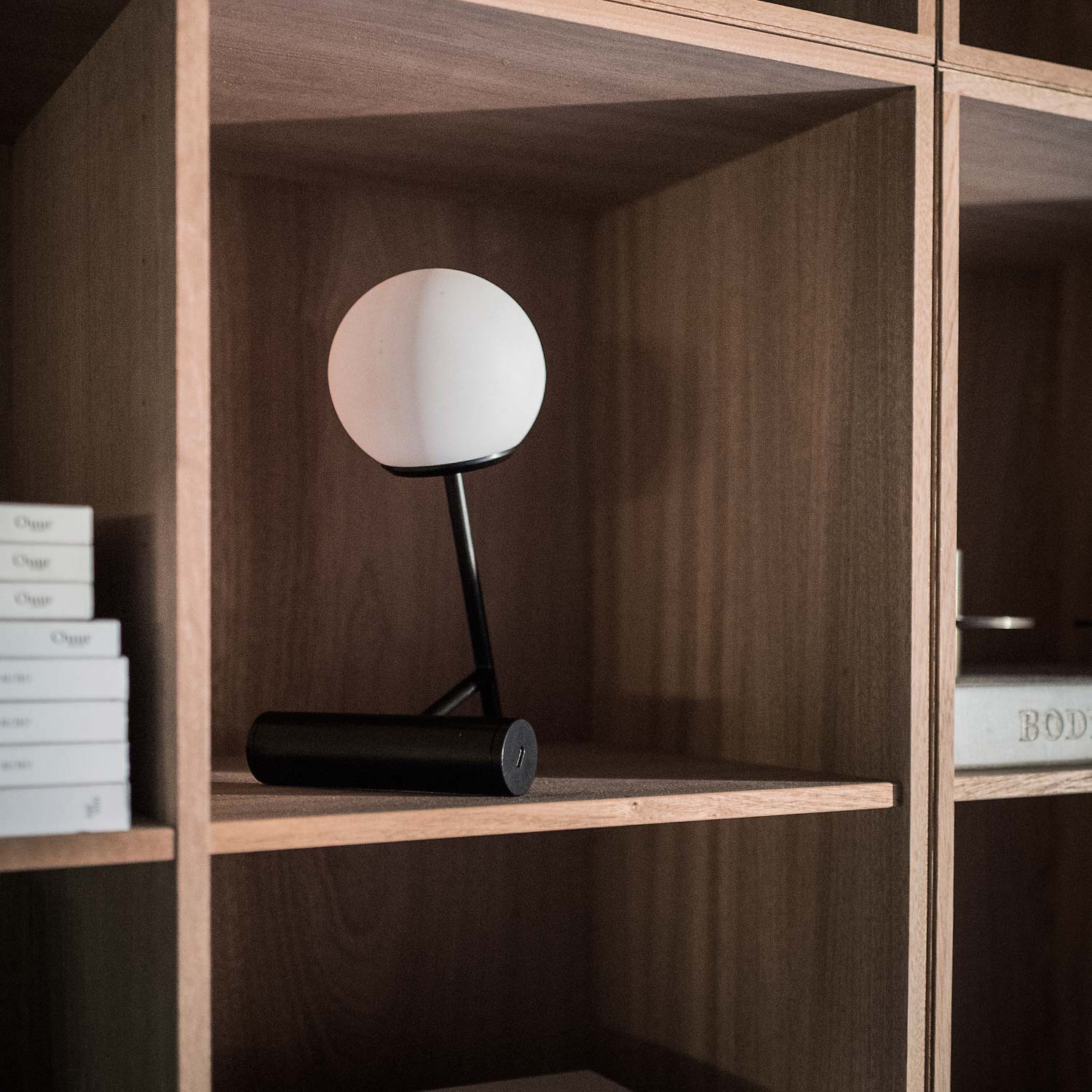 menu Phare LED Lamp Black 5