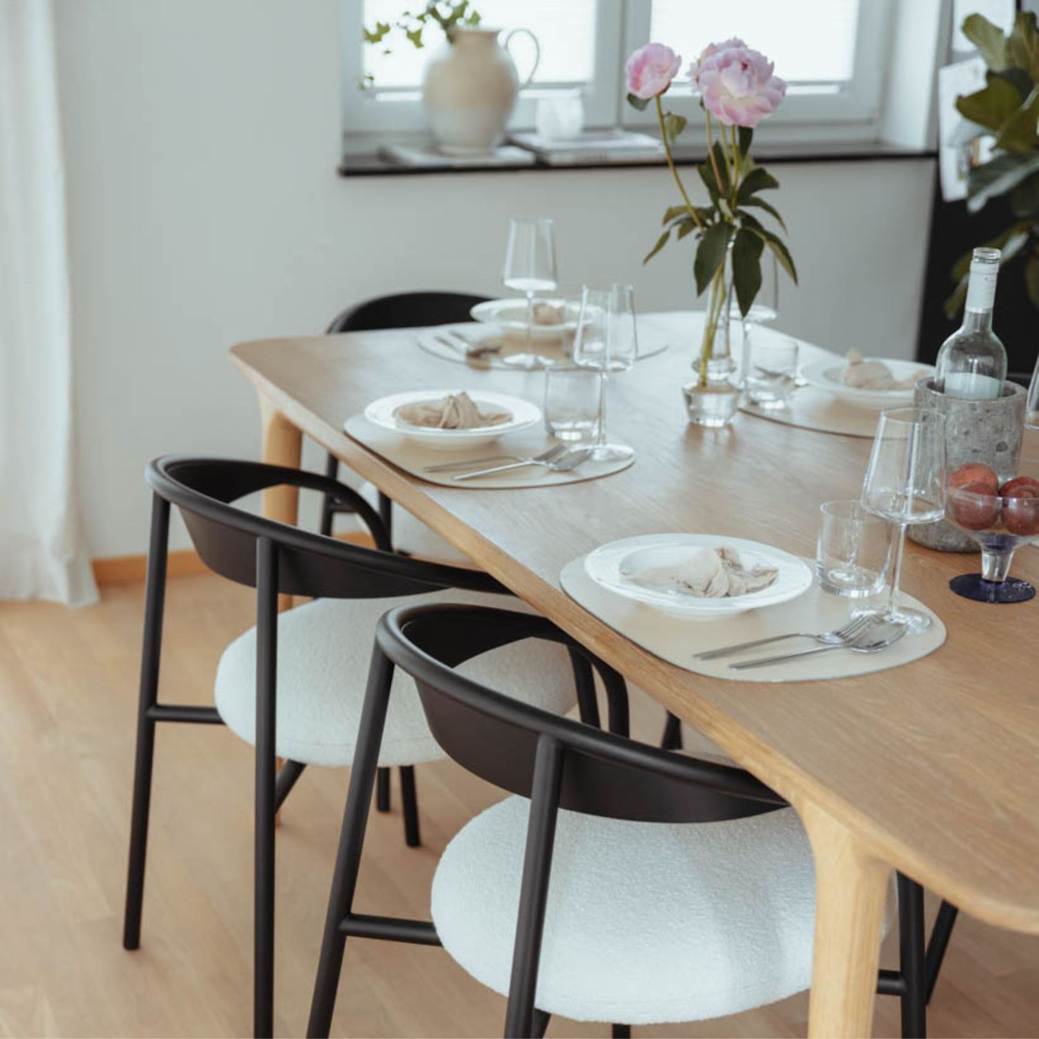 Metallbude - Linelle Stuhl cashew / Stoff ivory