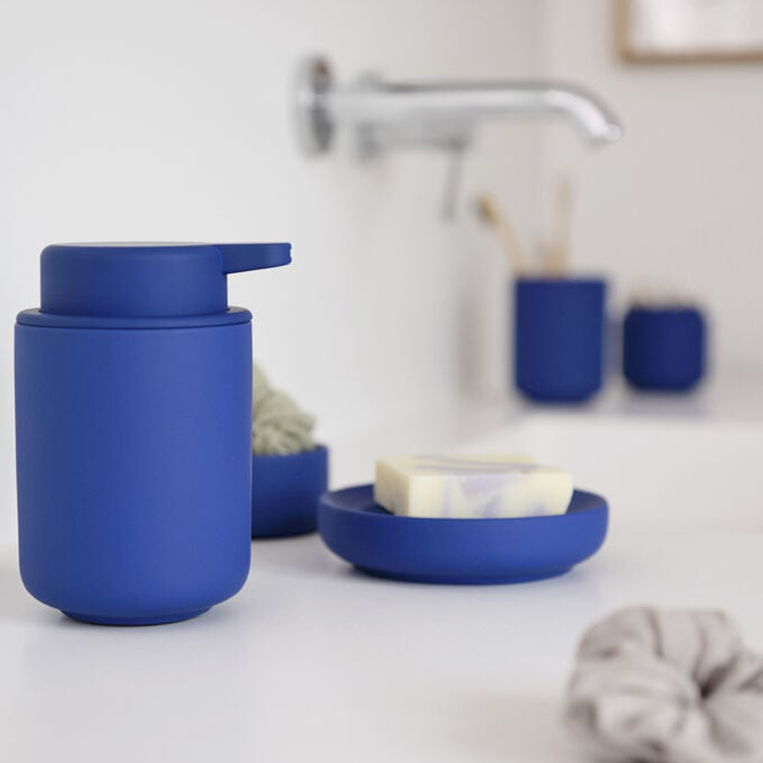 Zone Denmark Ume Seifenspender 250 ml schwarz Ambiente 13 105199