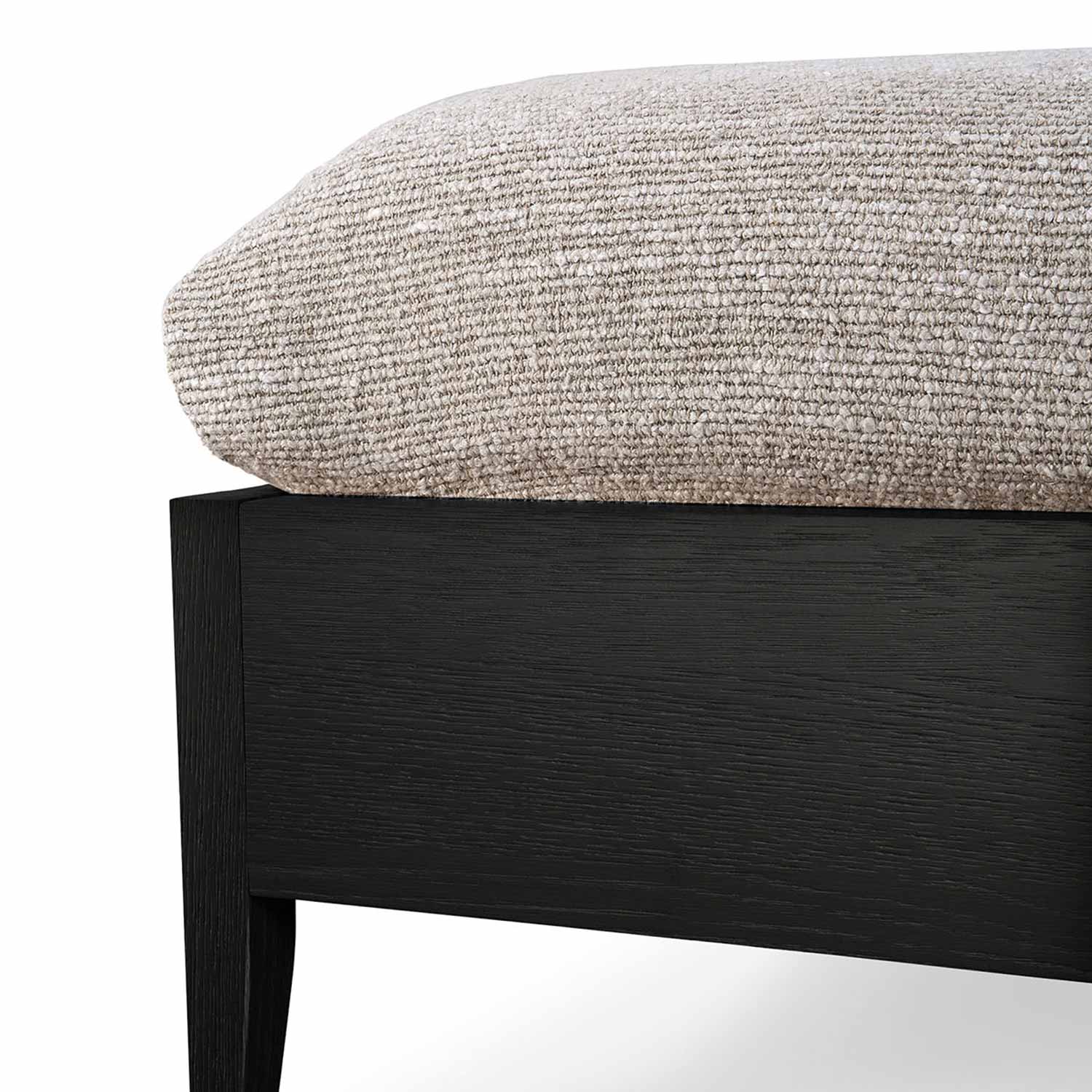 ethnicraft spindle bett schwarz freisteller fussende 84232