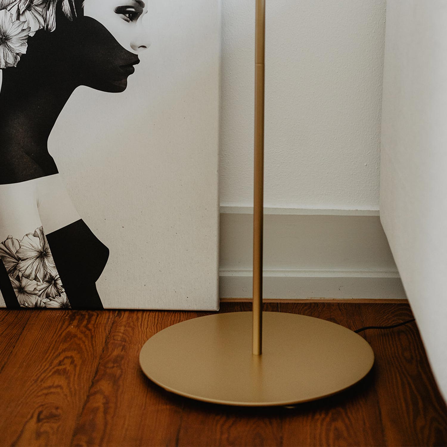 umage asteria stehleuchte fuss christina hohner 70574