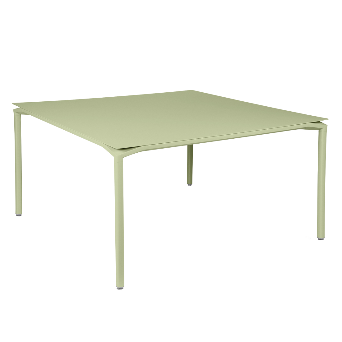 fermob calvi tisch 140x140 lindgruen 65 77893