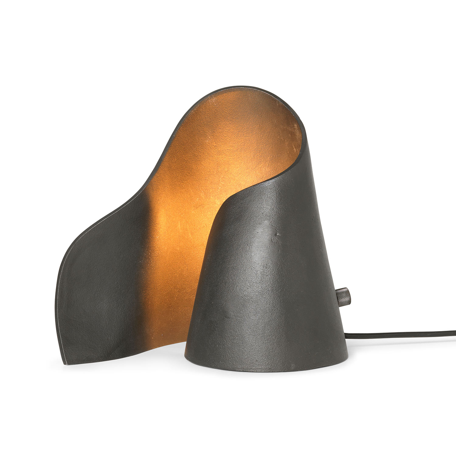 ferm living oyster tischleuchte black 75064