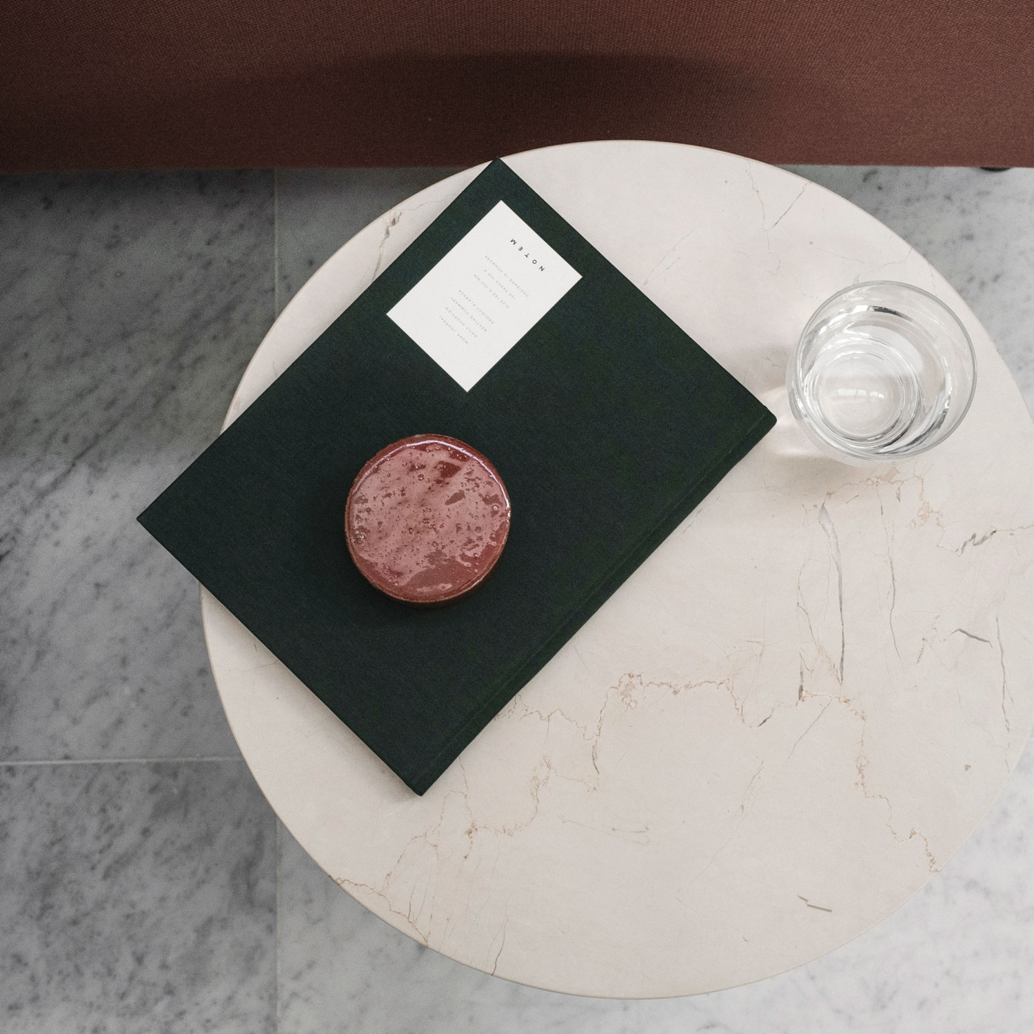 menu Androgyne Side Table weiss 1180649 7