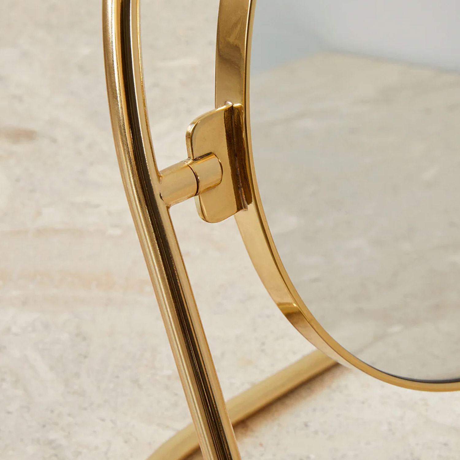 Audo Nimbus Tischspiegel poliert Detail 103770