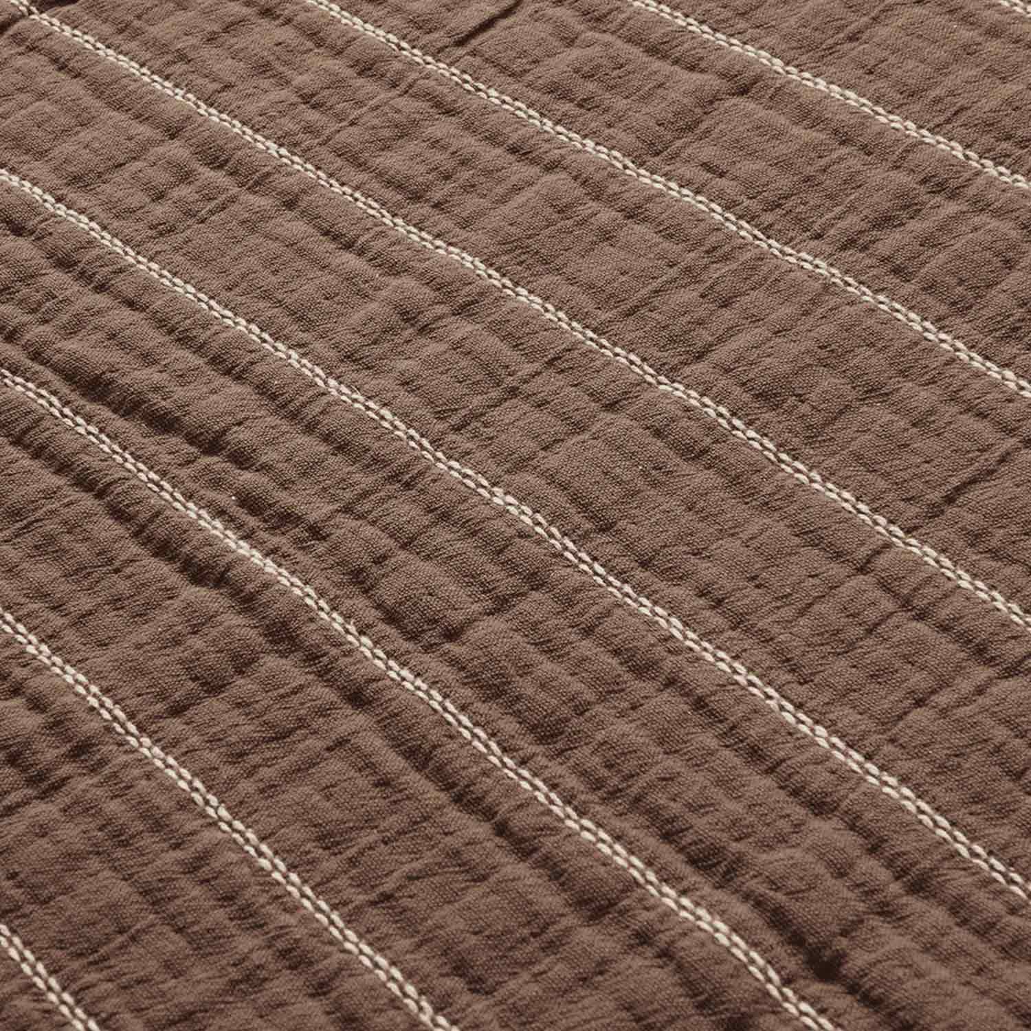 ferm LIVING Aires Tagesdecke Bedspread Detail 104234