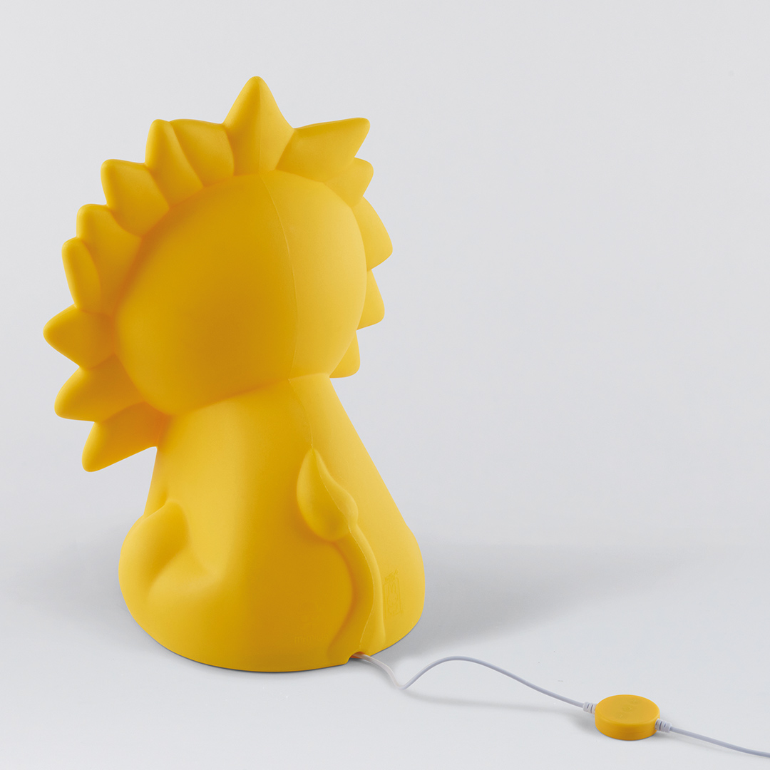 mr maria lion star light rueckseite 81495