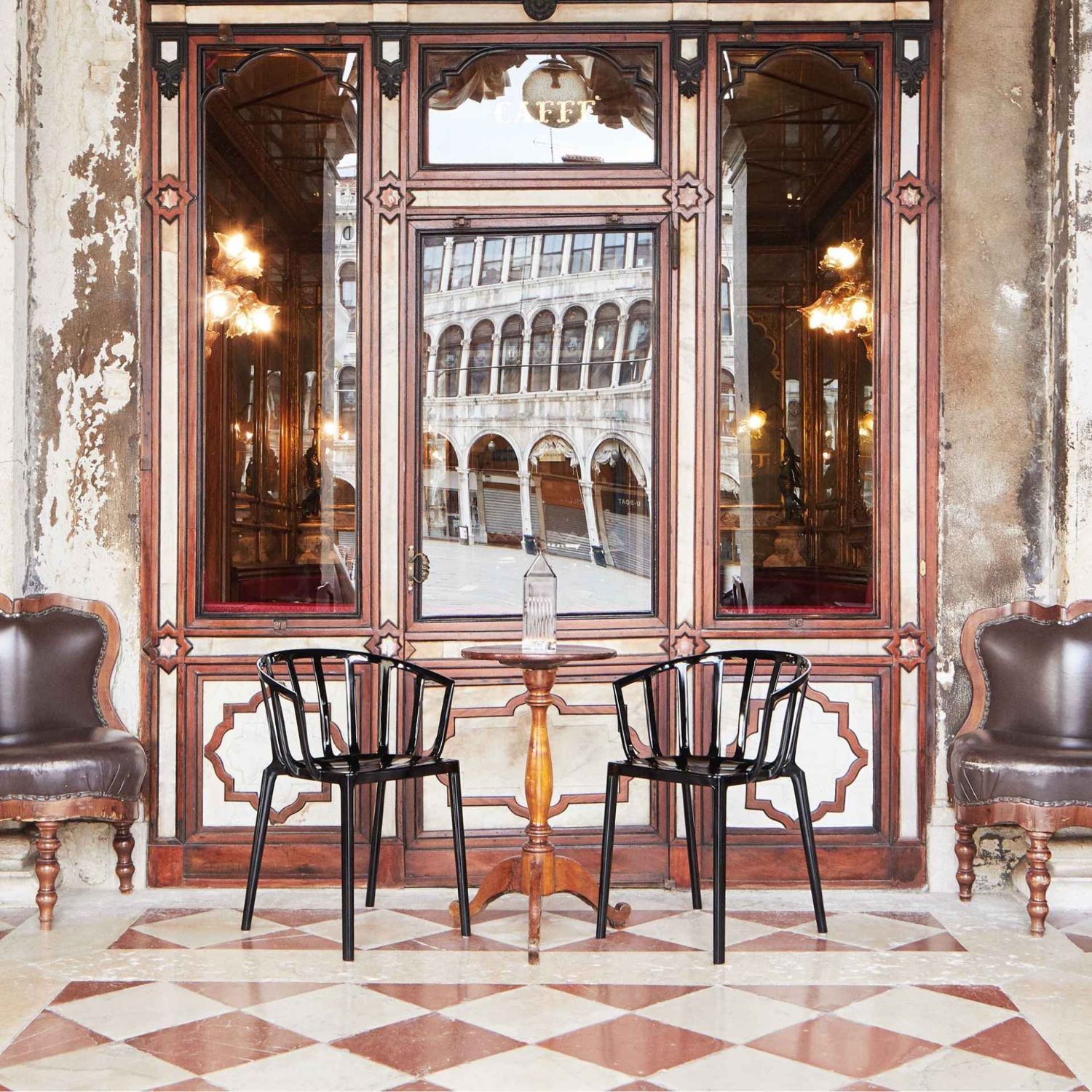 Kartell - Venice Stuhl schwarz glänzend