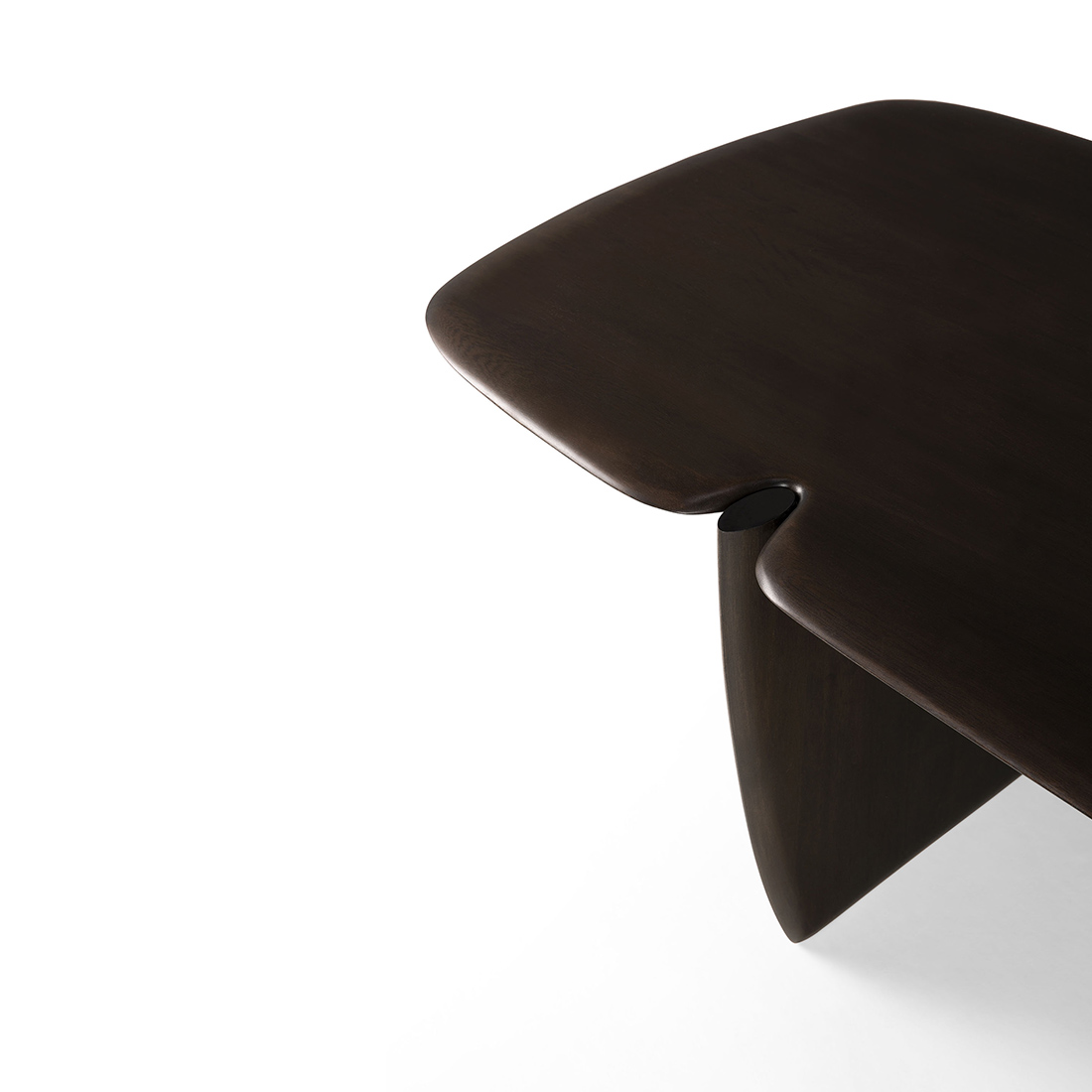 pi couchtisch freisteller close up seite oberflaeche 97298