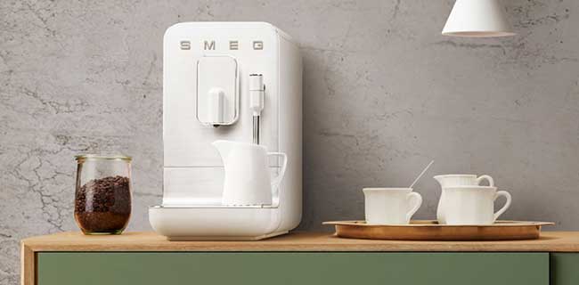 SMEG Kaffeemaschine