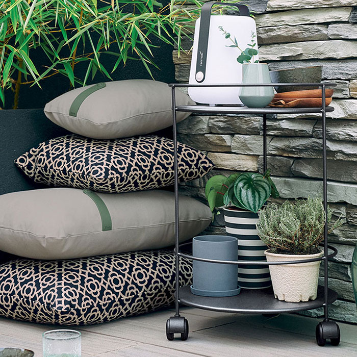 fermob guinguette tisch rollen 64663