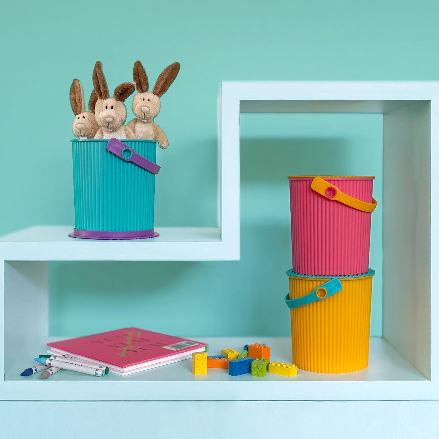 Hachiman - Omnioutil Eimer mit Deckel 0,7 l purple