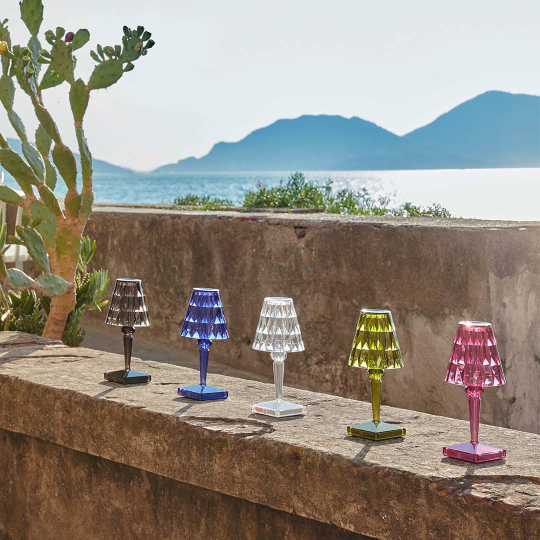 kartell battery tischleuchte alle farben 73579