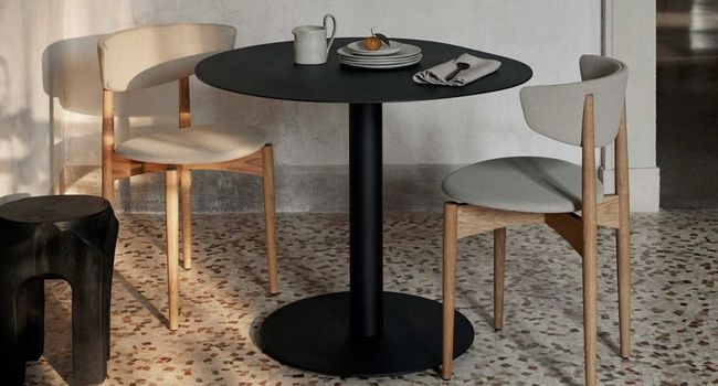 Ferm Living Tisch Pond Esstisch im Zimmer