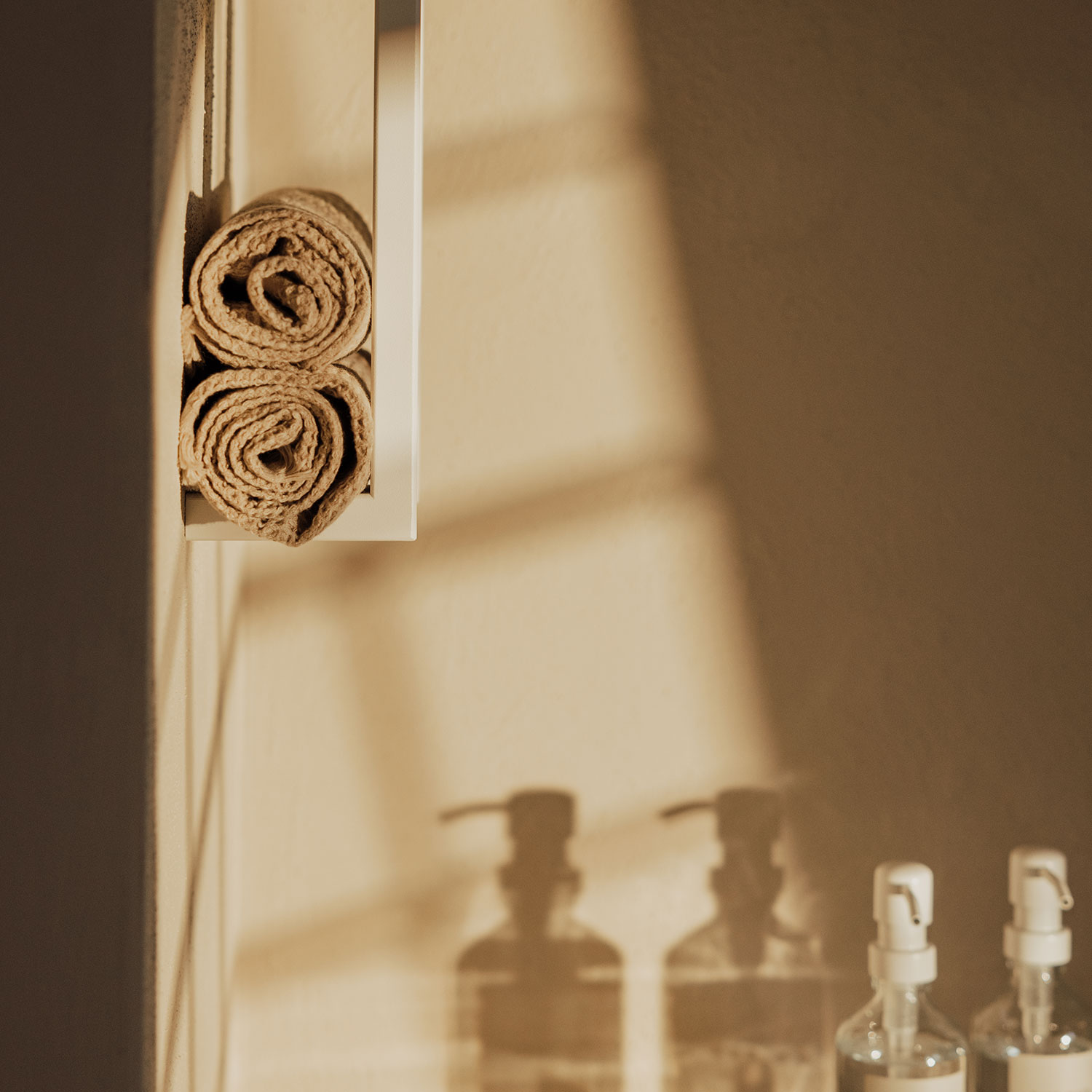 metallbude nali handtuchhalter weiss badezimmer doppelt seitlich 96916