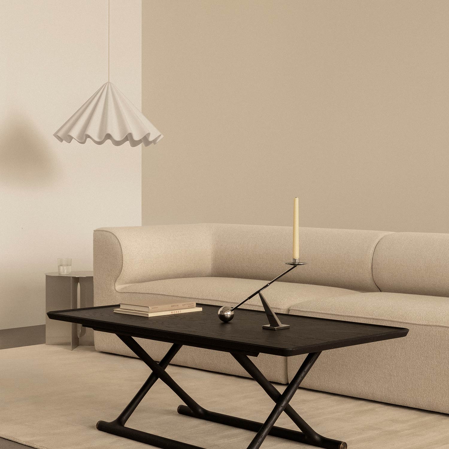 audo dancing pendelleuchte medium mit sofa 105963