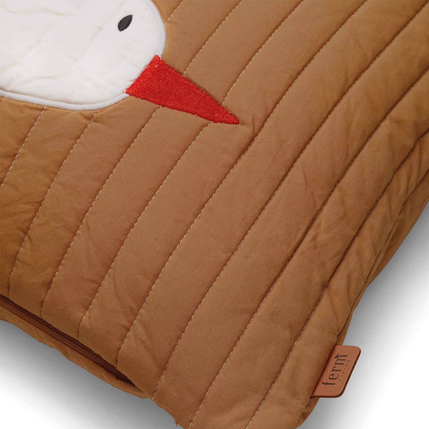 ferm living bird quilted kissen freisteller close up 84526